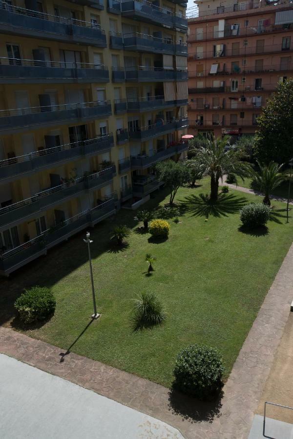 Apartamento Cerca Del Mar Blanes Exterior photo